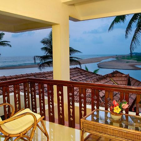 Beach And Lake Ayurvedic Resort, Kovalam Exterior foto