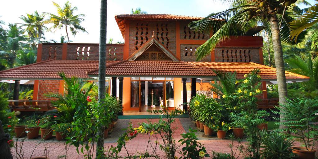 Beach And Lake Ayurvedic Resort, Kovalam Exterior foto