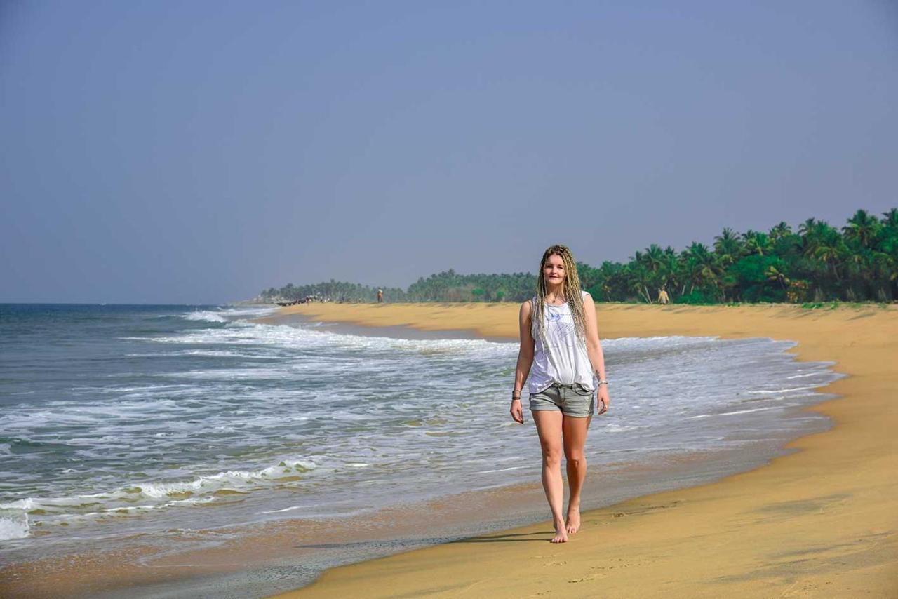 Beach And Lake Ayurvedic Resort, Kovalam Exterior foto